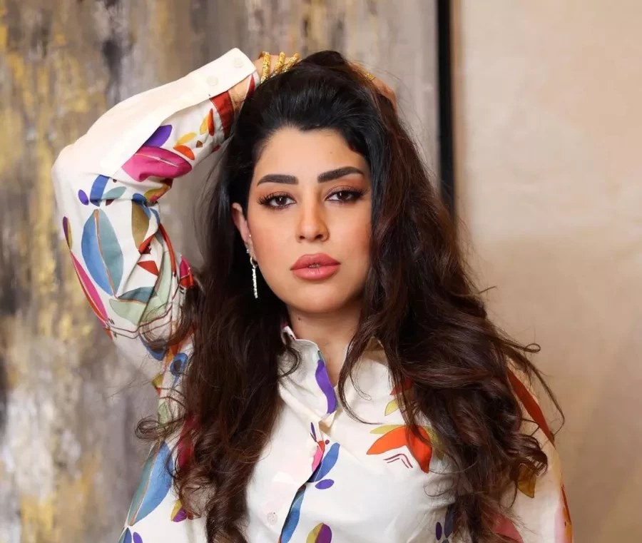 أيتن عامر : لا أستطيع الحياة بدون حب وأرفض المساس بكرامتي