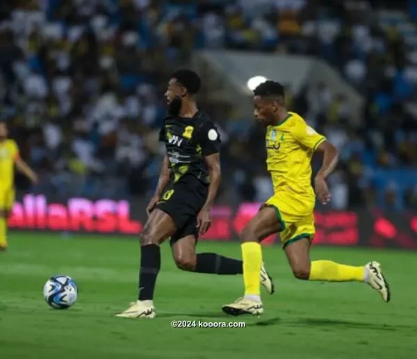 بالصور: لمسة مصرية تحبط اتحاد جدة أمام الخليج