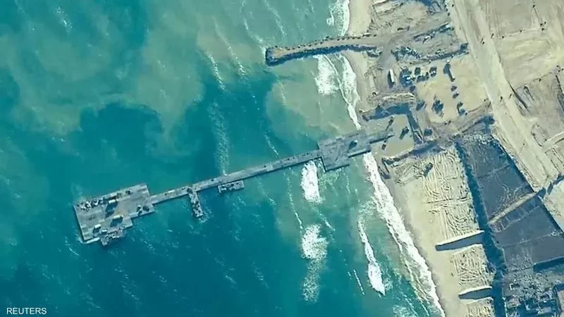 سنتكوم: تفريغ أول حمولة مساعدات على الميناء العائم في غزة