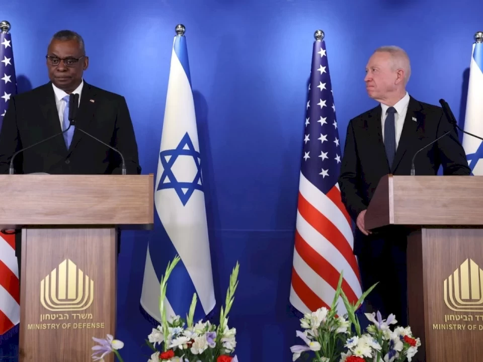 غالانت: مستعدون لفتح معبر رفح لكن لن نسمح بنقل المسؤولية عنه لحماس