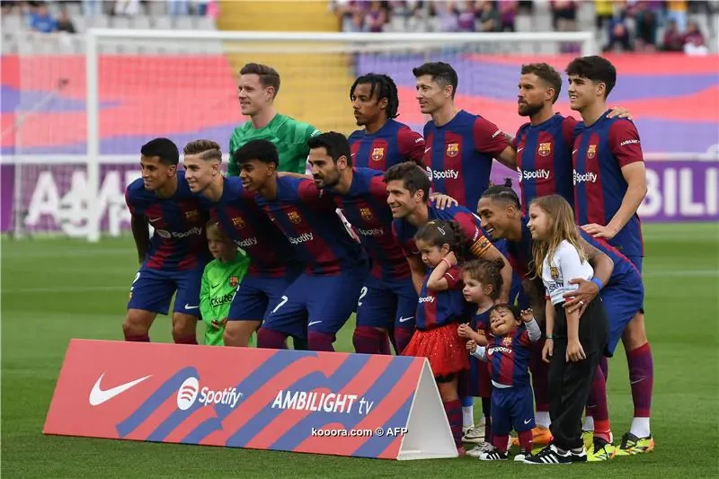 تصرف نجوم برشلونة ينبئ بثورة وشيكة