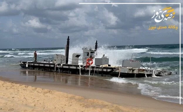 الأمواج تجرف الرصيف العائم من سواحل غزة إلى أسدود