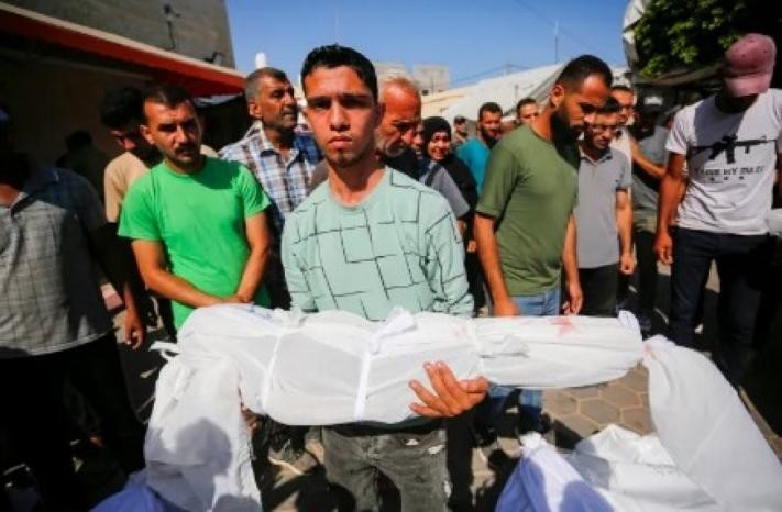 17 شهيدا في قصف الاحتلال وسط وجنوب القطاع منذ فجر اليوم