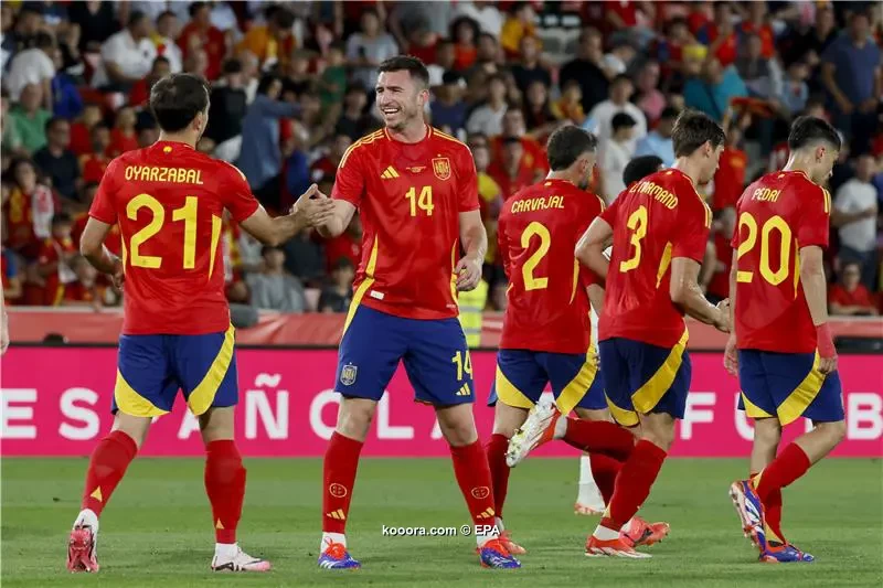 بالصور: إسبانيا تعاقب إيرلندا الشمالية بمهرجان أهداف