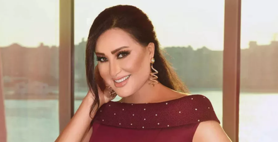 لطيفة عن ألبومها الجديد مفيش ممنوع: كل حرف غنيته فرحت وبكيت فيه