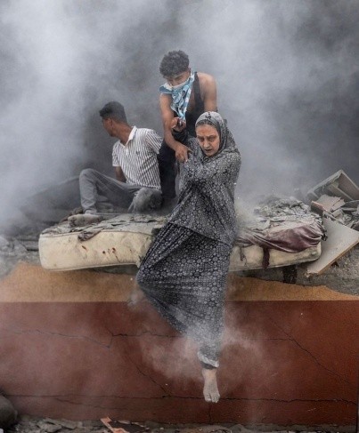 28 شهيدًا في غارات وقصف صهيوني متواصل على مناطق متفرقة في غزة منذ فجر اليوم