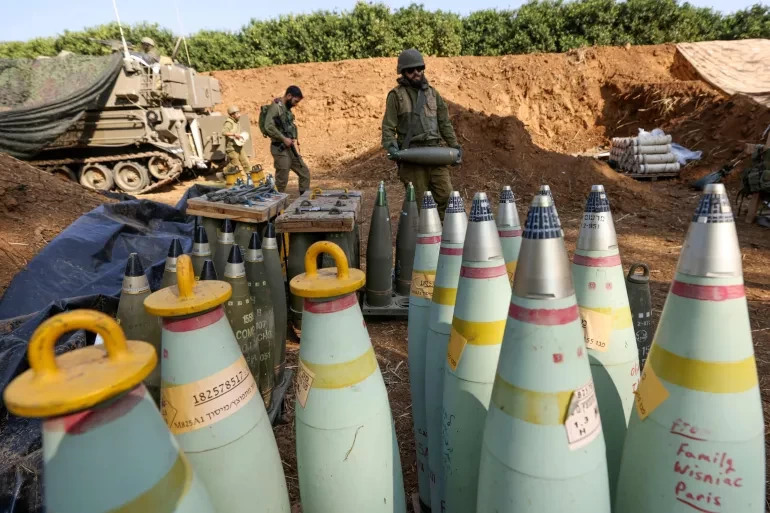 إسرائيل تتجهز لاستدعاء 50 ألف جندي احتياط وتتوعد بـ"عملية قوية جدا" بلبنان