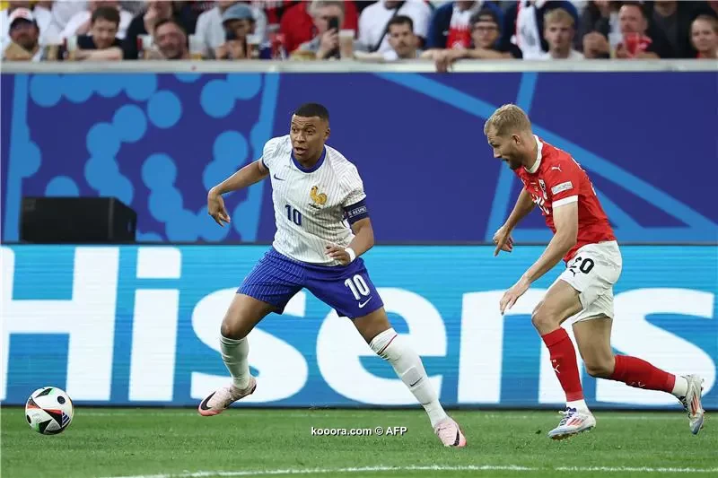 بالصور: النيران الصديقة تمنح فرنسا فوزا شاقا على النمسا