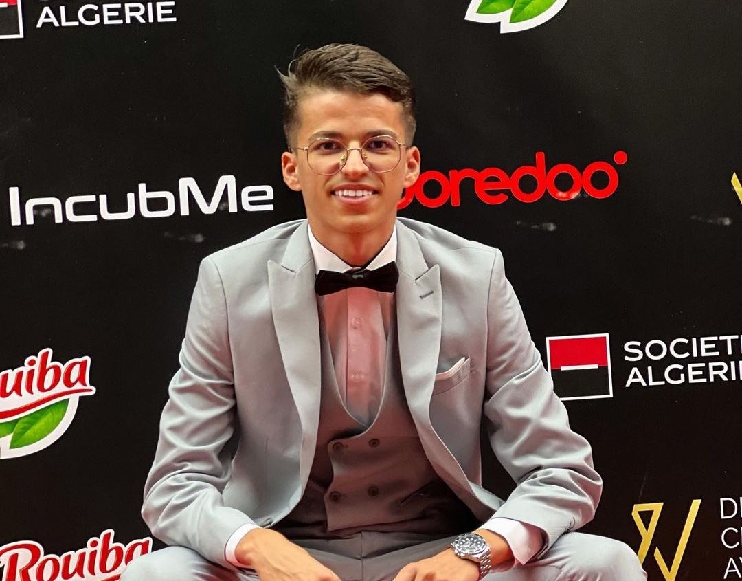 صانع المحتوى الجزائري كريم كروبي يحقق إنجازًا جديداً