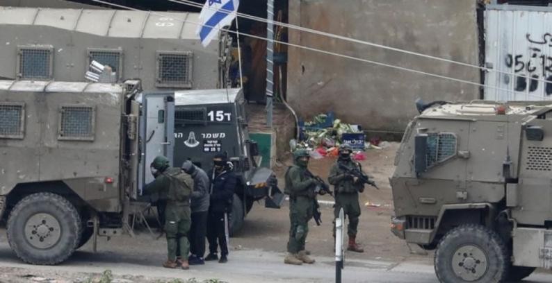 جيش الاحتلال يشن حملة اعتقالات واسعة في محافظات الضفة الغربية