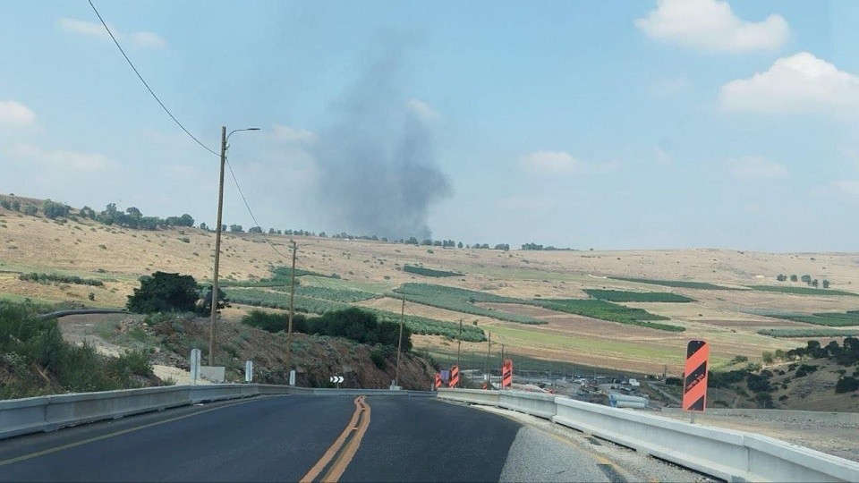 إصابة مستوطن بجروح خطيرة باستهداف الجليل الأسفل وطبريا بصواريخ لبنانية