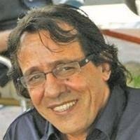 مصطفى البرغوثي .. ثقافة الاعتذار