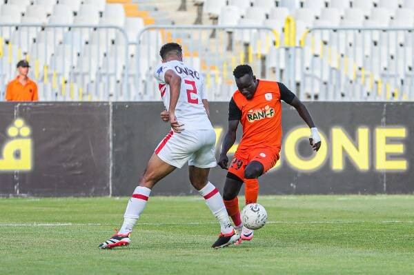 بالصور.. الزمالك يسقط في فخ التعادل أمام فاركو