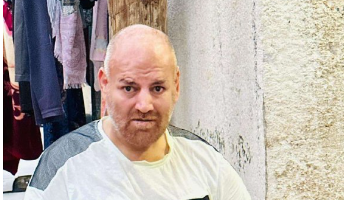 العثور على شهيد من ذوي الإعاقة أعدمه الاحتلال في منزله شرق خان يونس