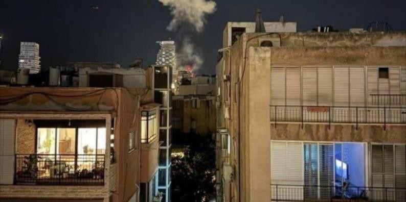 القوات المسلحة اليمنية تعلن مسؤوليتها عن قصف "تل أبيب" بمسيرة جديدة تحمل أسم يافا