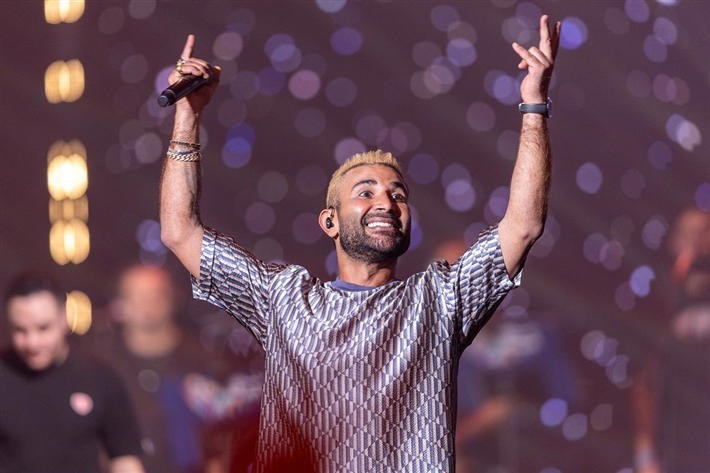 أحمد سعد يكشف عن مقطع من أغنية يهديها للسعوديين