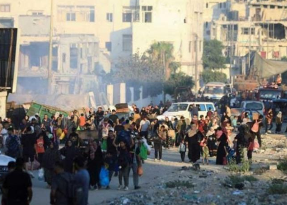 قوات الاحتلال تتوغل بشكل مفاجئ جنوب غربي مدينة غزة وسط حركة نزوح واسعة