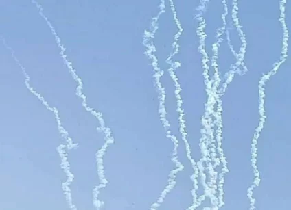 كتائب القسام تقصف تل أبيب بصاروخين