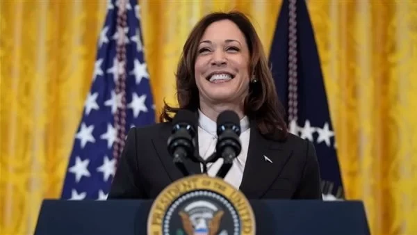 هاريس تفوز بترشيح الحزب الديمقراطي للرئاسة في أميركا