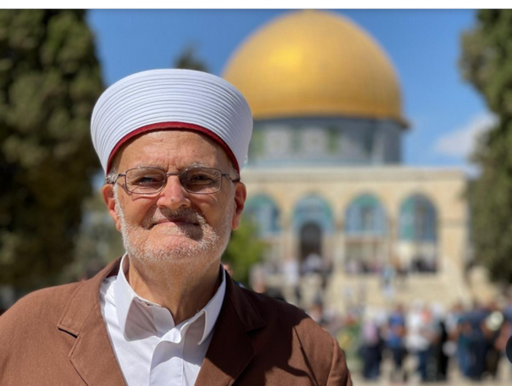 قوات الاحتلال تعتقل خطيب المسجد الأقصى الشيخ عكرمة صبري