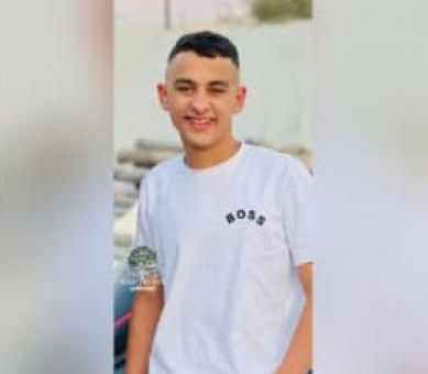 الاحتلال يعتقل طفلا من مخيم عقبة جبر