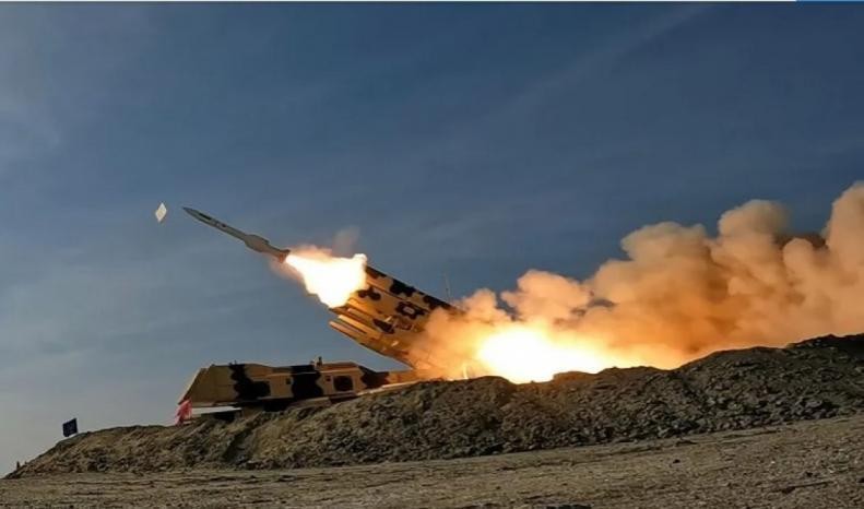 توقعات أميركية بضربة إيرانية "أكثر فتكا" وتضارب بشأن موعدها