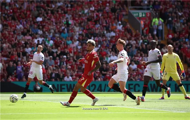 بالصور: ليفربول يقسو على إشبيلية