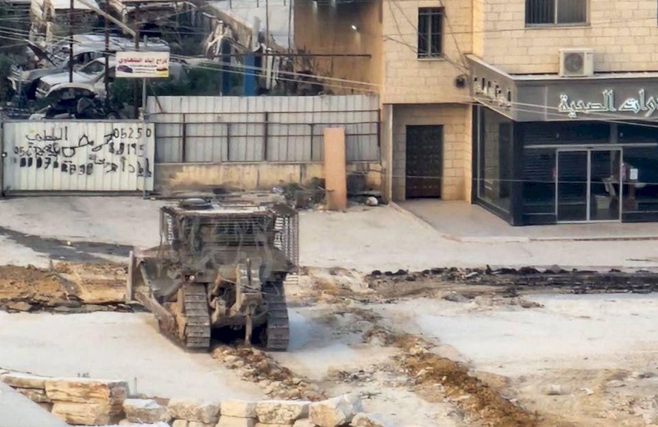 جيش الاحتلال ينسحب من مدينة طولكرم ومخيماتها بعد اقتحام استمر 3 أيام