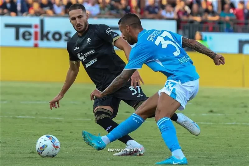 بالصور: نابولي يستعرض عضلاته باكتساح كالياري