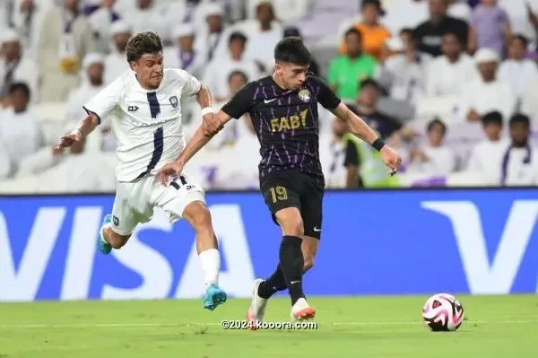 بالصور : العين يقسو على أوكلاند وينذر الأهلي المصري