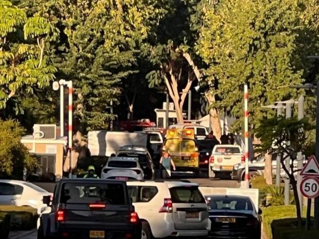 طائرة مسيّرة من لبنان تنفجر قرب منزل نتنياهو في قيسارية