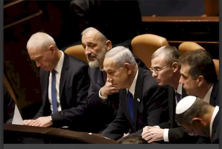 "الكابينيت" يبحث اليوم الرد الإيراني المتحمل على إسرائيل