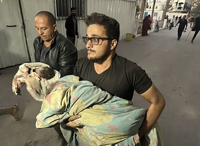 استشهاد 35 مواطنا في مجزرة ارتكبها الاحتلال في قصف 5 منازل في بيت لاهيا