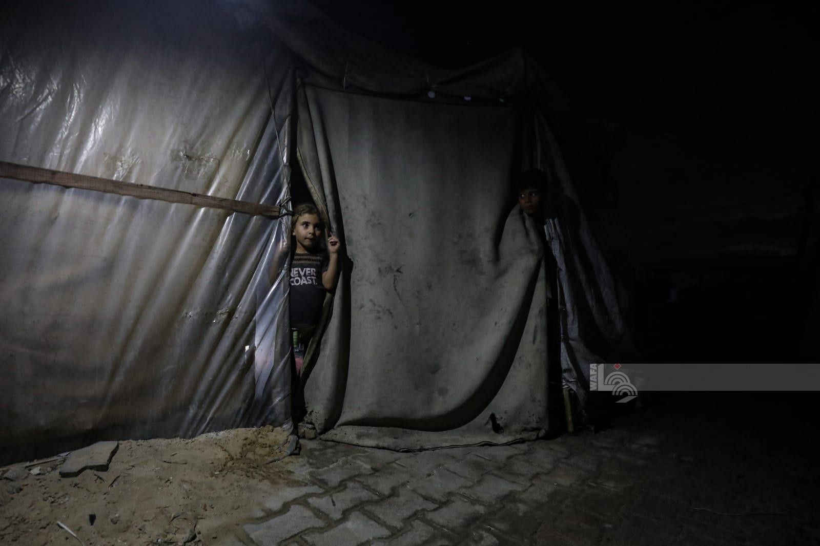 عشرات الشهداء والمصابين في الشوارع