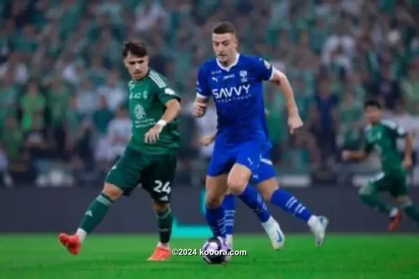 دوري روشن للمحترفين.