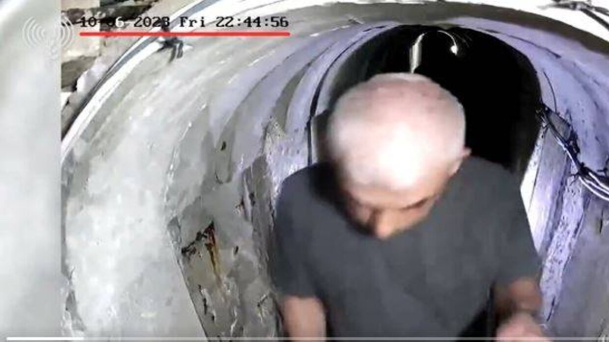 رسالة وصلت بعد استشهاده بيومين..