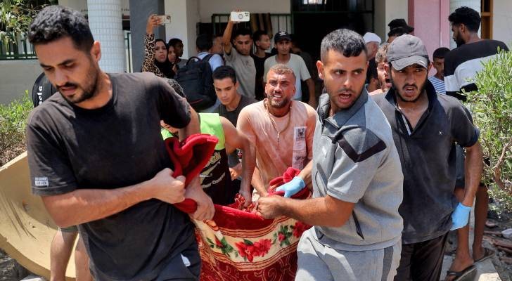 شهيدتان و4 جرحى في خان يونس و8 مصابين بينهم أطفال ونساء في النصيرات