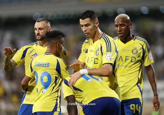 دوري روشن للمحترفين.