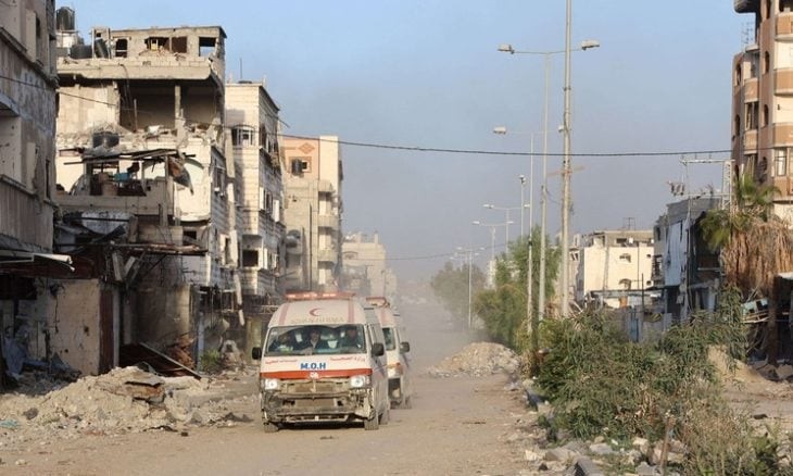 الاحتلال يعتقل عدداً من المرضى أثناء نقلهم من مستشفى الإندونيسي إلى الشفاء.. اخبار غزة