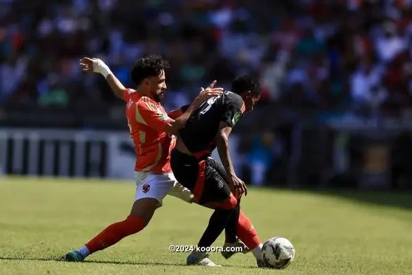 بالصور: الأهلي يفرض التعادل على قراصنة أورلاندو
