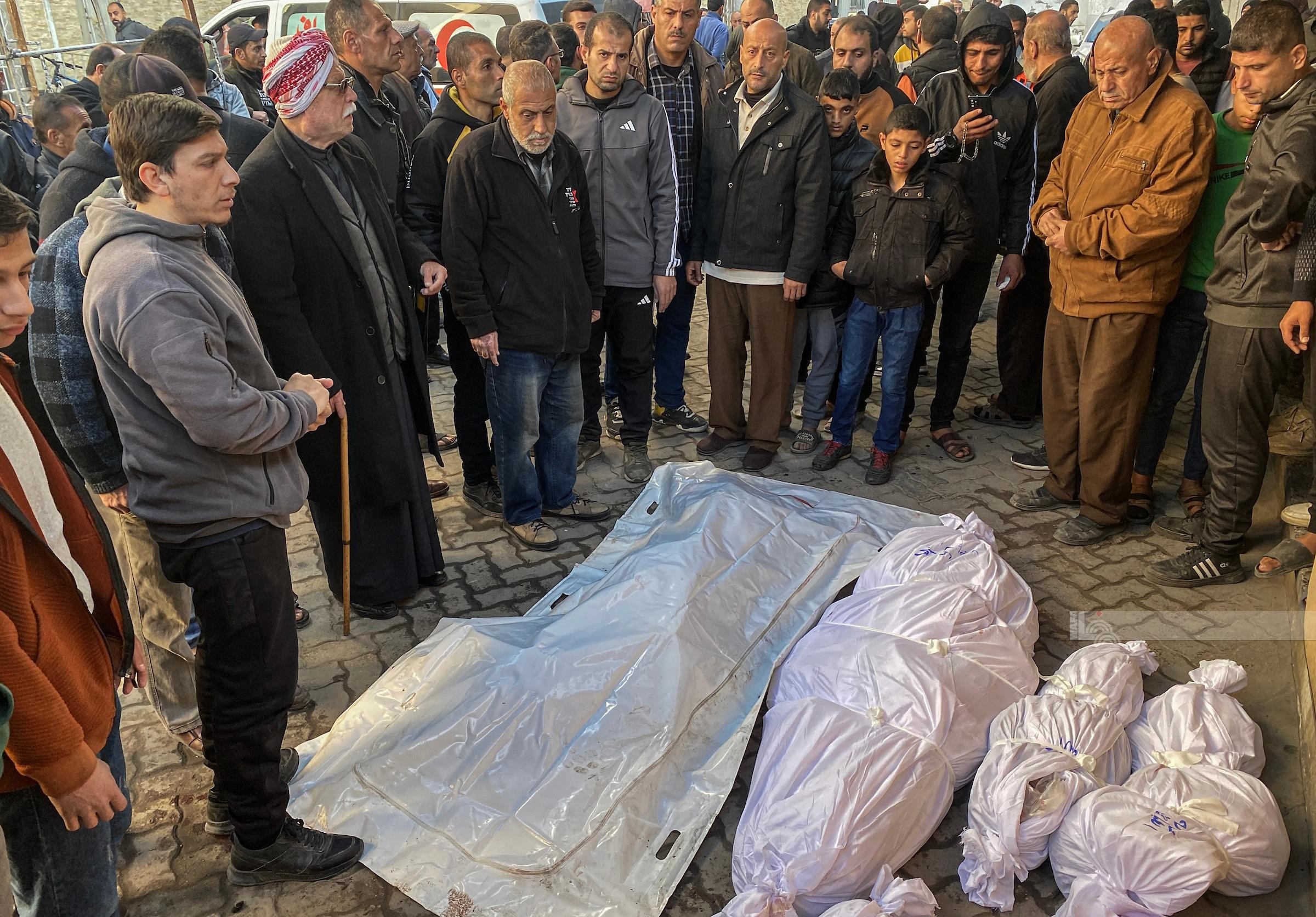 5 شهداء و20 مصابا في قصف الاحتلال منزلا بحي الزيتون في مدينة غزة