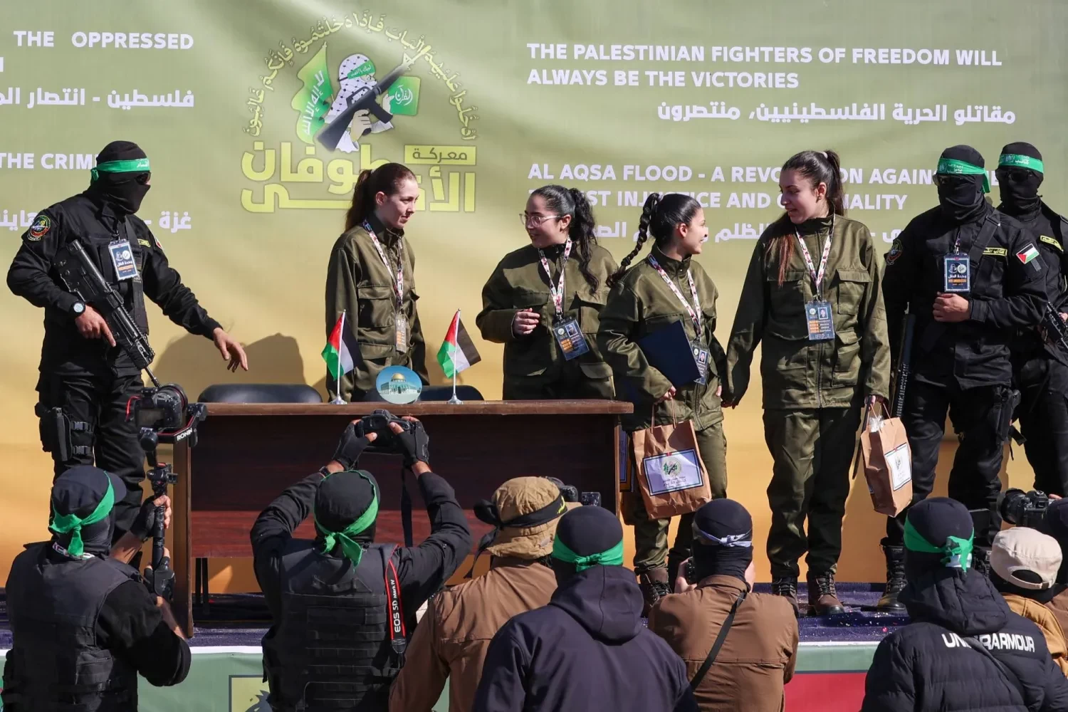 البيت الأبيض: سنواصل الضغط من أجل إطلاق سراح جميع المختطفين وتحقيق السلام