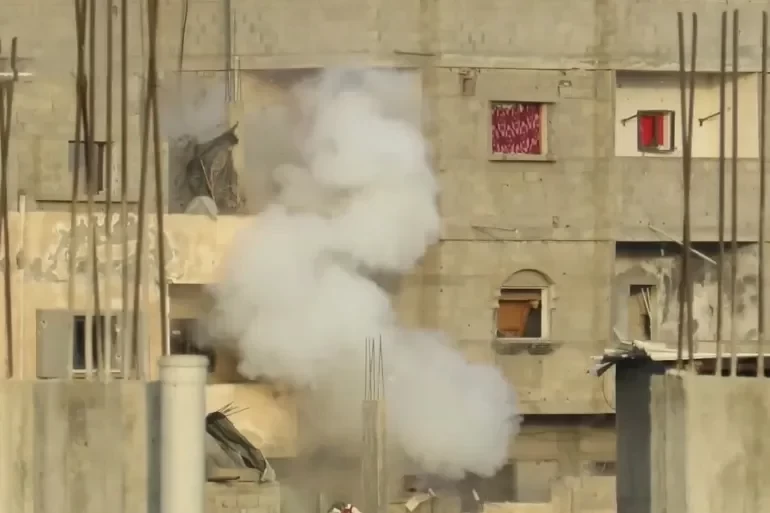 3 قتلى و10 مصابين حصيلة أولية لانهيار مبنى في قوة ناحال شمال غزة.