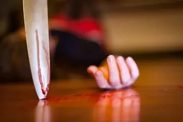 مأساة جديدة بمدرسة "إنترناشيونال".. طالب مصري يطعن 3 من زملائه