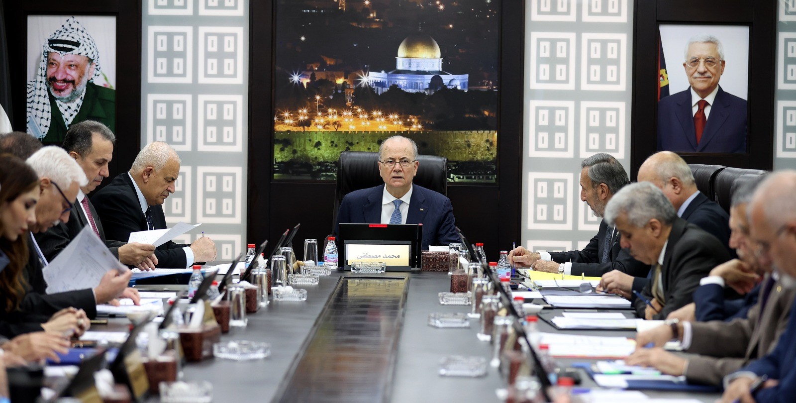 مجلس الوزراء يُصادق على تعيين 98 موظفًا في وزارة الصحة لتحسين جودة الخدمات الطبية