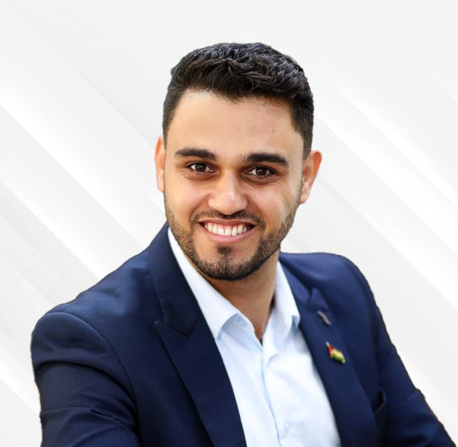 باحث غزّي يحصل على المركز الأول في دراسة بعنوان "دور وسائل التواصل في إدارة الأزمات السياسية"