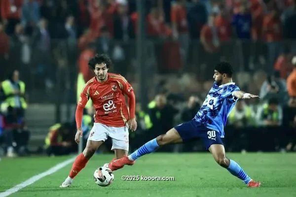 وسط جدل تحكيمي.. بيراميدز المنقوص ينتزع تعادلا مثيرا من أنياب الأهلي