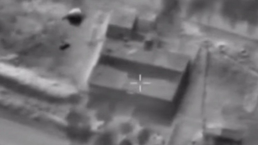 جيش الاحتلال يزعم استهداف مستودع أسلحة تابع لحماس في جنوب سوريا