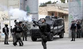 الاحتلال يقتحم مخيم شعفاط والعيسوية وسلوان في القدس