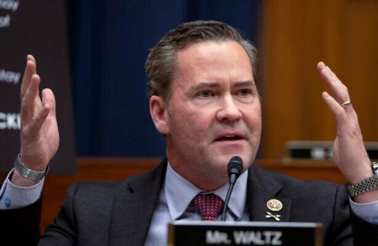 والتز: حماس اختارت الحرب ولإسرائيل الحق في الدفاع عن شعبها